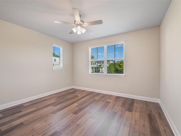 3203 Burnside CIR, Lago Vista TX 78645