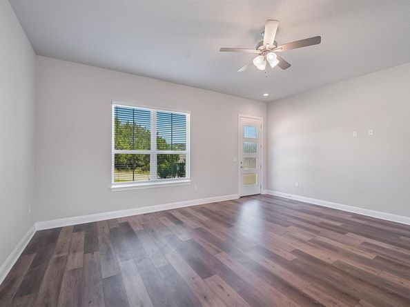 3203 Burnside CIR, Lago Vista TX 78645
