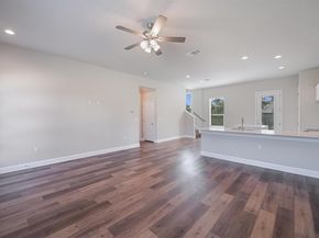 3203 Burnside CIR, Lago Vista TX 78645