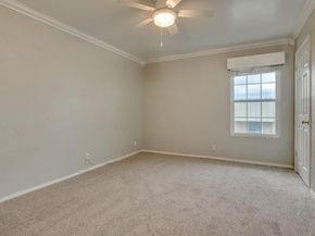 910 Duncan LN 50, Austin TX 78705