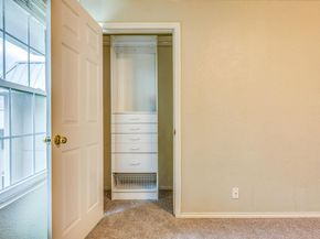 910 Duncan LN 50, Austin TX 78705