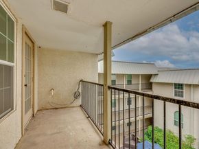 910 Duncan LN 50, Austin TX 78705