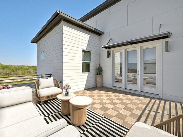 7200 Cordoba DR, Austin TX 78724