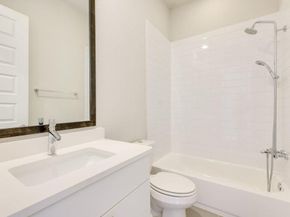 7200 Cordoba DR, Austin TX 78724