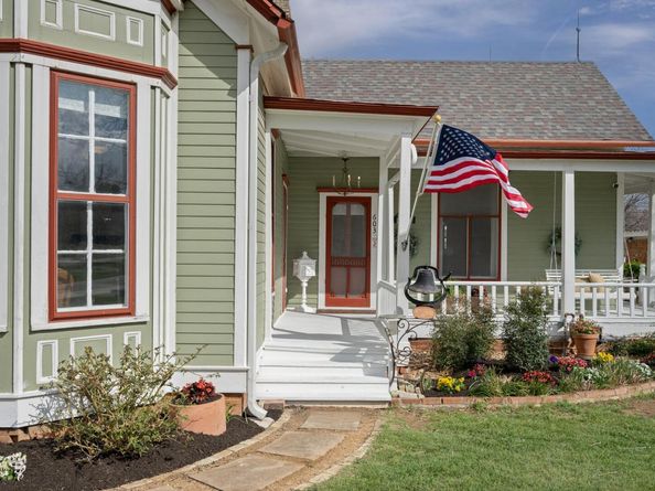 603 E 7th ST, Georgetown TX 78626