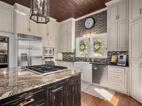 603 E 7th ST, Georgetown TX 78626