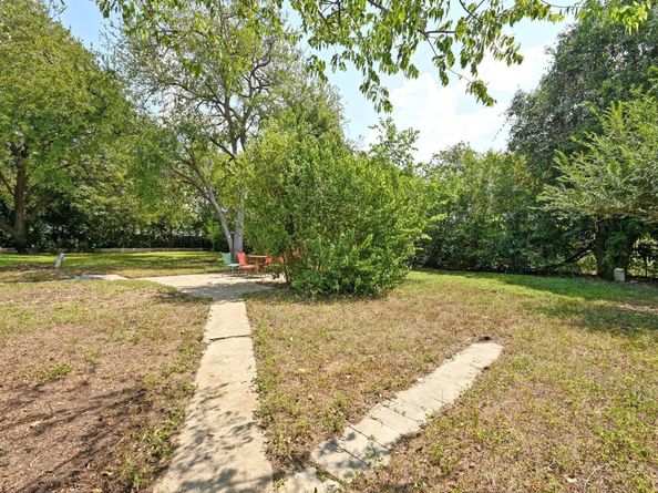 5115 Woodview Ave, Austin TX 78756