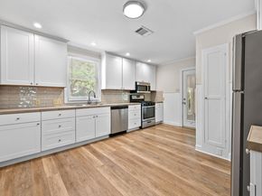 5115 Woodview Ave, Austin TX 78756