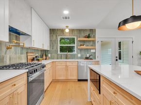 6807 Roanoke DR, Austin TX 78723