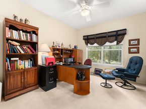 4 Tiburon Dr, The Hills TX 78738