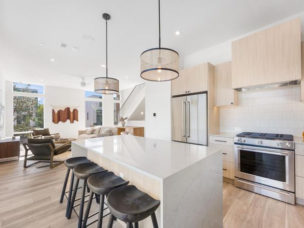 10814 Hermosillo DR, Austin TX 78758