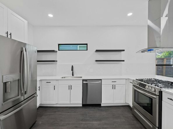 914 E 50th ST, Austin TX 78751