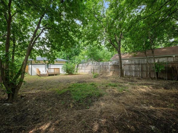 914 E 50th ST, Austin TX 78751