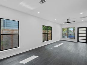 914 E 50th ST, Austin TX 78751