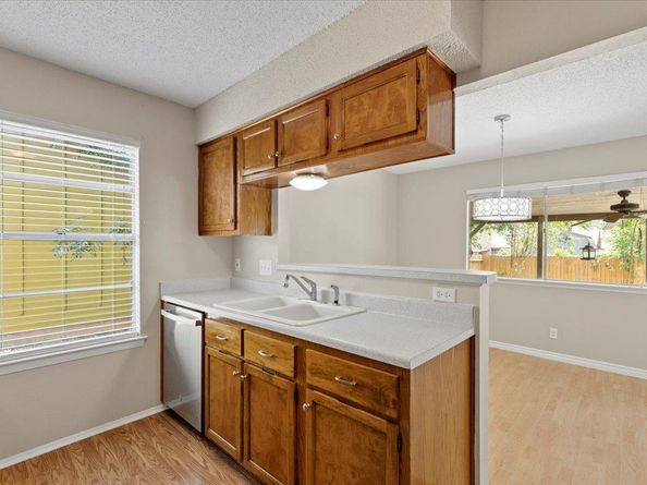 901 Pack Saddle PASS, Round Rock TX 78681