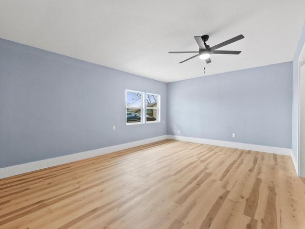 1112 Village Green DR, Austin TX 78753