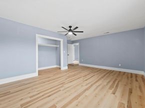 1112 Village Green DR, Austin TX 78753