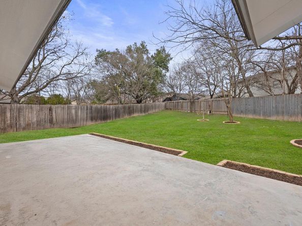 1112 Village Green DR, Austin TX 78753