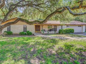 1109 Hollybluff ST, Austin TX 78753