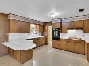 1109 Hollybluff ST, Austin TX 78753