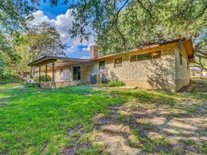 1109 Hollybluff ST, Austin TX 78753