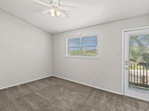 1841 River Crossing CIR B, Austin TX 78741