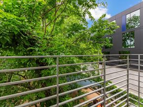 1305 E 6th ST 13, Austin TX 78702