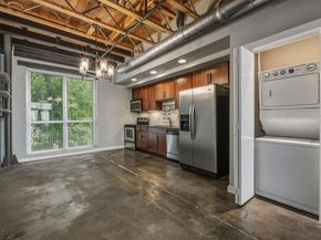 1305 E 6th ST 13, Austin TX 78702