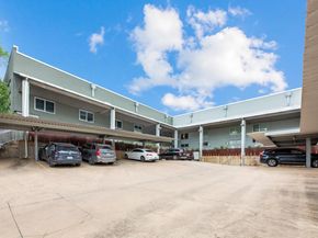 1305 E 6th ST 13, Austin TX 78702