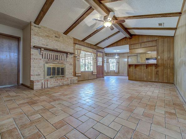 8205 Cliffview DR, Austin TX 78759