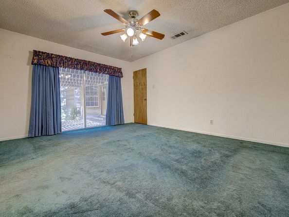 8205 Cliffview DR, Austin TX 78759