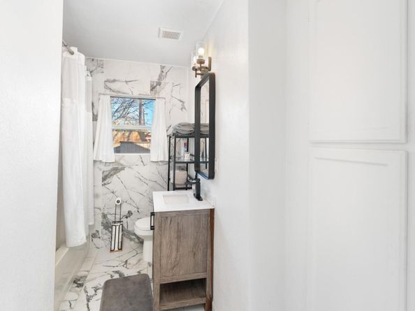2407 Hancock DR, Austin TX 78756