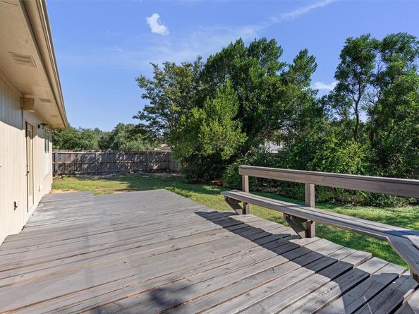 6412 Ruxton LN, Austin TX 78749