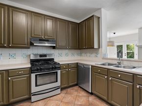 6412 Ruxton LN, Austin TX 78749