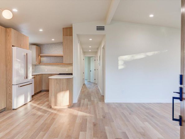 1719 Meander DR, Austin TX 78721