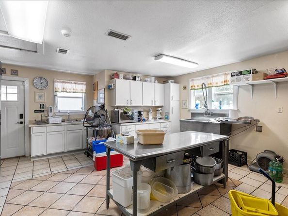 2606 Santa Rosa ST, Austin TX 78702