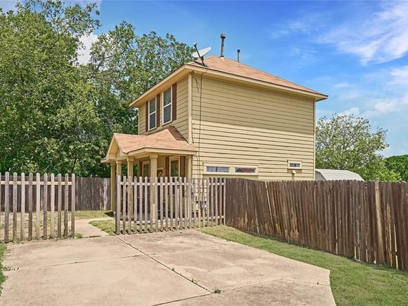 6916 Meador Ave, Austin TX 78752