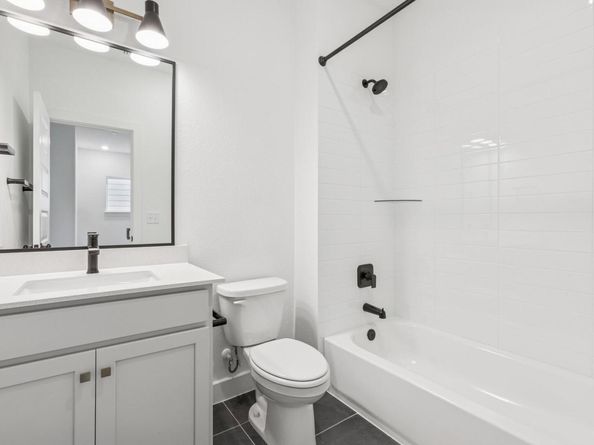 711 Bernese PASS, Austin TX 78745