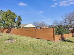 18322 Lake Oaks DR, Jonestown TX 78645