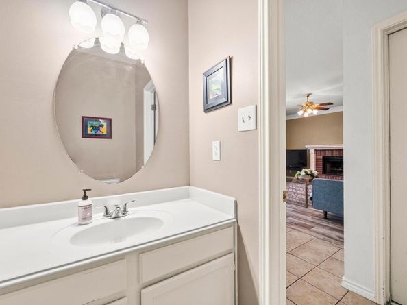 11203 Andenwood DR, Austin TX 78726