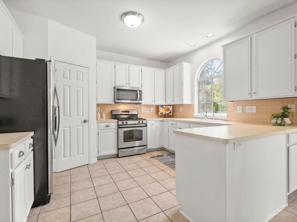 11203 Andenwood DR, Austin TX 78726