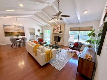6612 Ashland DR