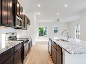 4004 Rockpark CIR, Lago Vista TX 78645