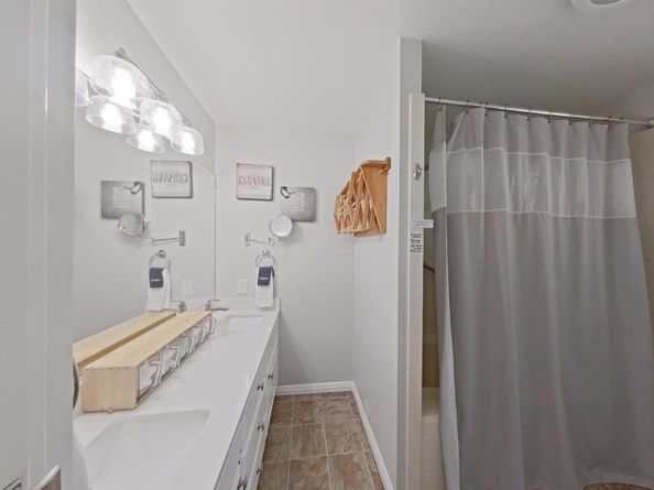 1127 Penion DR, Austin TX 78748