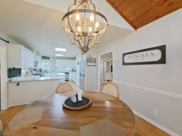 1127 Penion DR, Austin TX 78748