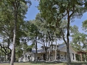 1127 Penion DR, Austin TX 78748