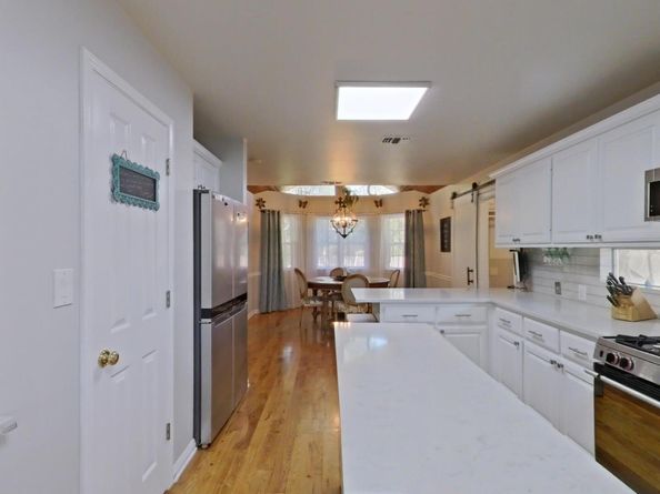 1127 Penion DR, Austin TX 78748