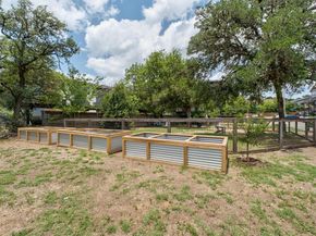 3604 Clawson RD 203, Austin TX 78704