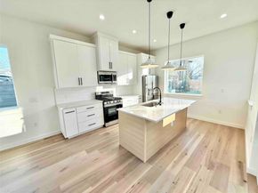 6809 Porter ST 2, Austin TX 78741