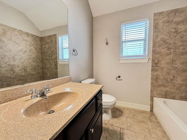 201 Seminole Canyon DR, Georgetown TX 78628